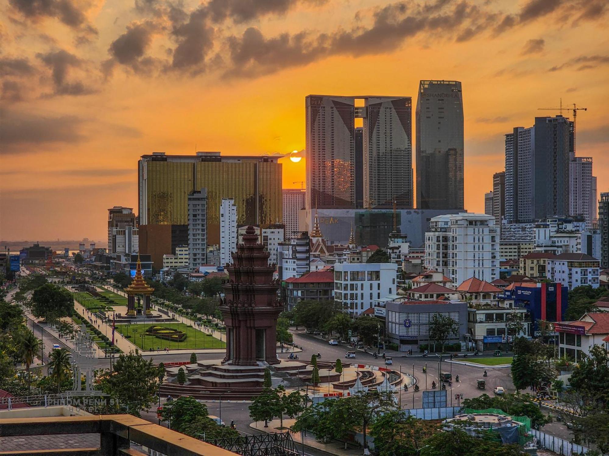 Phnom Penh 51 Hotel & Residences Exterior photo
