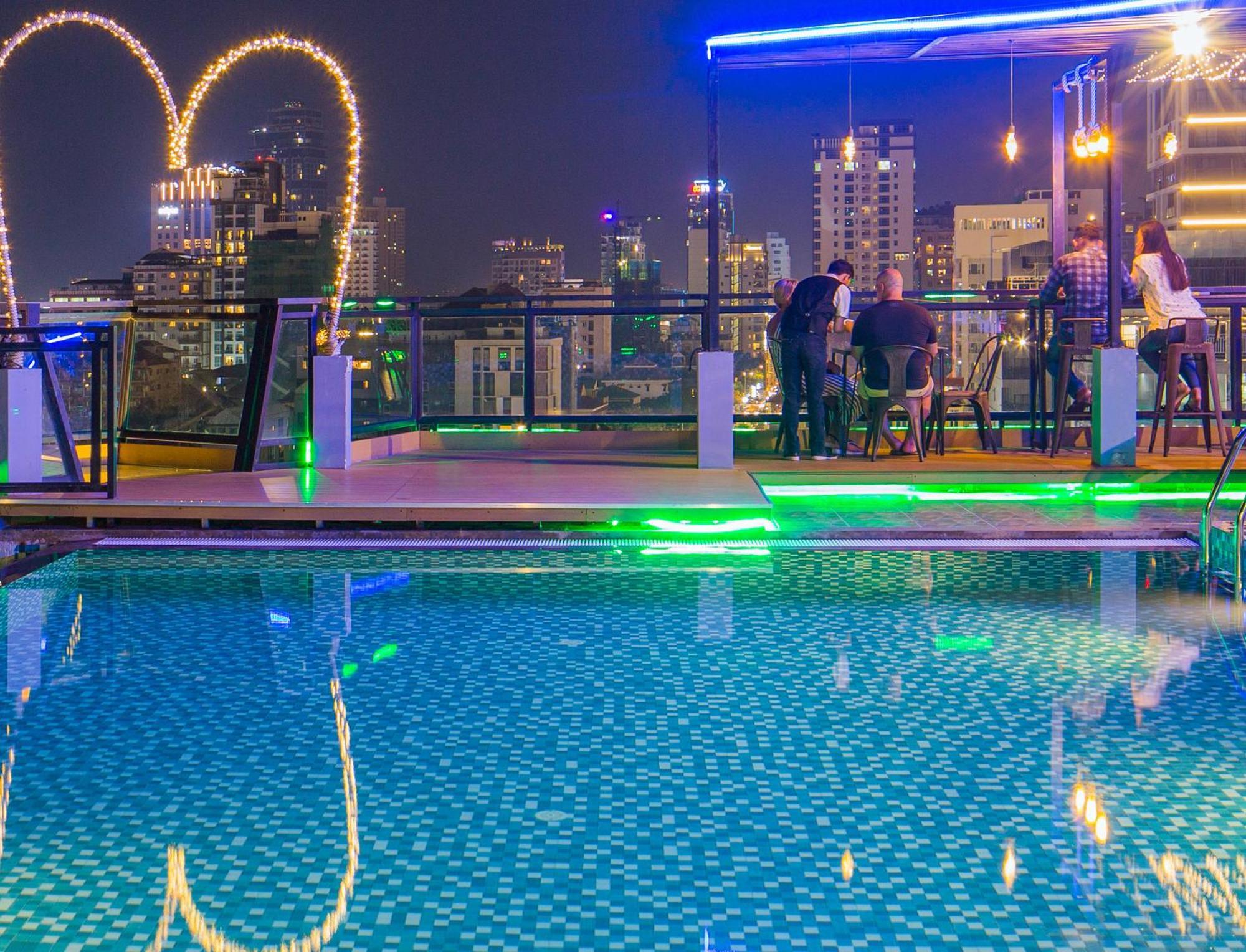 Phnom Penh 51 Hotel & Residences Exterior photo
